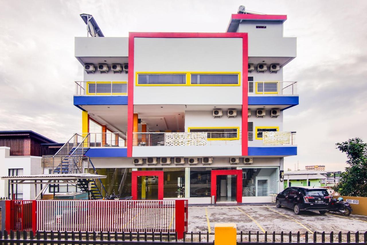 Collection O 91464 7 Dream Hotel Palembang Exterior foto